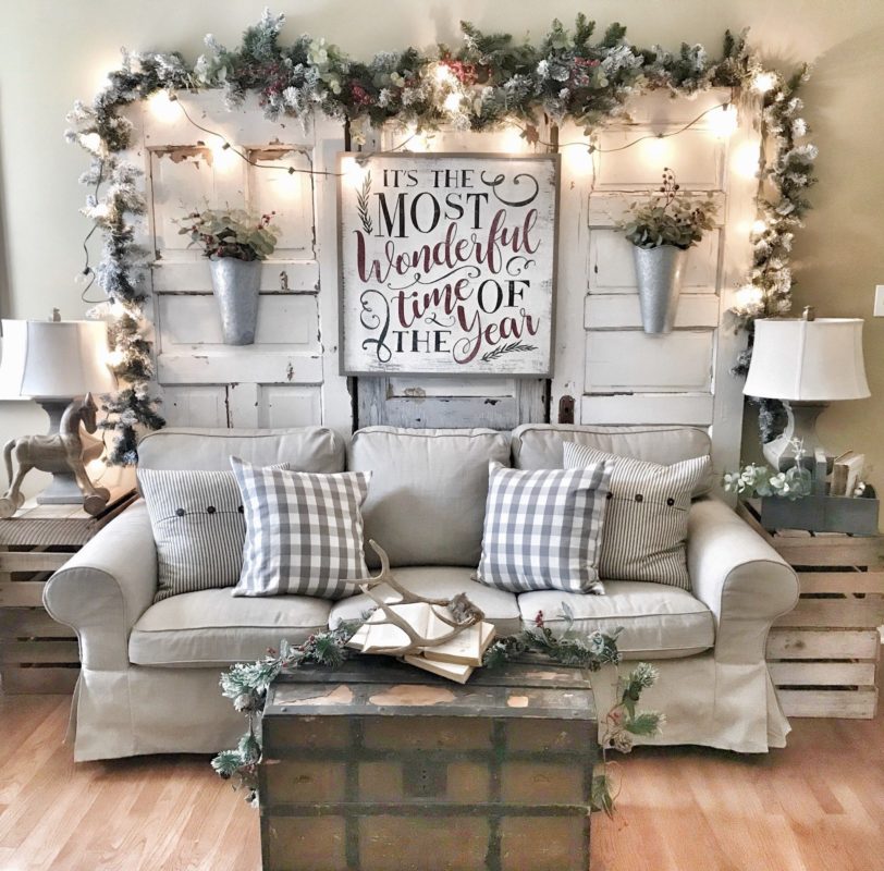 farmhouse christmas decor living room