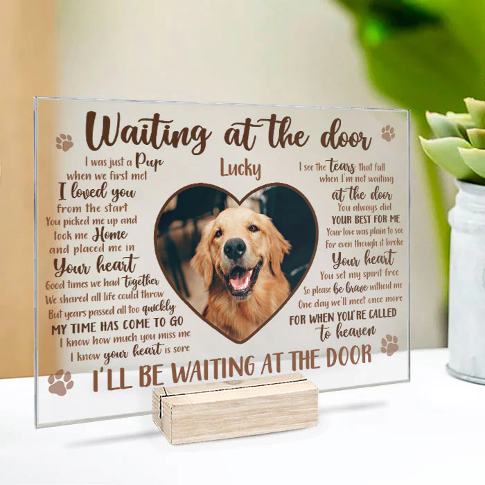 13 Thoughtful Memorial Gifts for Dog Dad to Honor the Memory of a Beloved Furry Friend 5 thoughtful-memorial-gifts-for-dog-dad