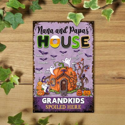 Halloween Nana and Papa House - Grandparents House Personalized Metal Sign - Gifts for Grandparents With Grandkids Name
