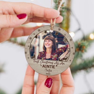 First Christmas As An Auntie - Personalized New Auntie Photo Ceramic Ornament - Aunt First Christmas Tree Decoration