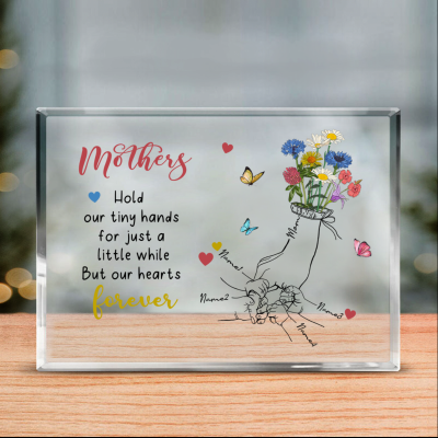 Personalized Name Mom And Kid Hands Acrylic Plaque - Custom Mother's Day Gifts From Daughter Son - Mom Plaque - Mom Birthday Gift