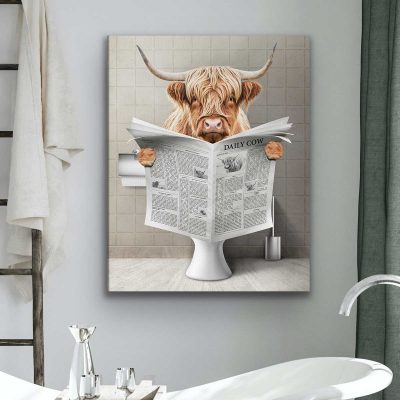 Funny Highland Cow Bathroom Wall Art, Cow on Toilet Print, Rustic Farmhouse Bathroom Wall Decor