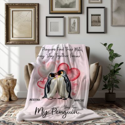 Personalized Valentine Couple Penguin Blanket, Romantic I Love You Gift, Valentine Gift for Him, Anniversary Gift For Her Wife Husband